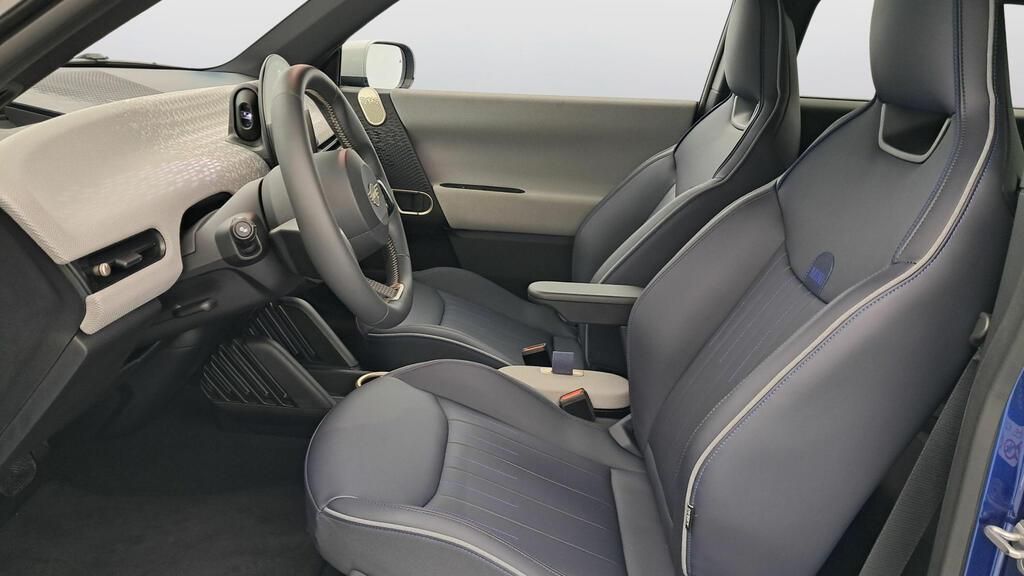 fotoG 8 del Mini MINI Cooper Eléctrico Cooper SE 218cv Eléctrico del 2024 en Madrid