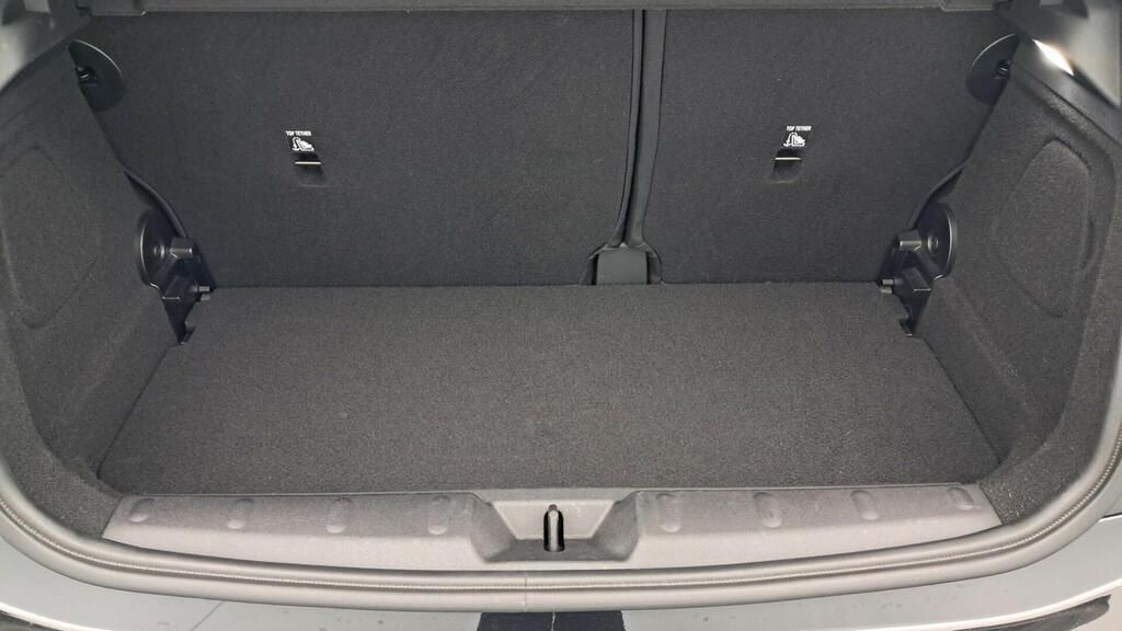 fotoG 10 del MINI MINI Cooper C 115 kW (156 CV) 156cv Gasolina del 2025 en Madrid