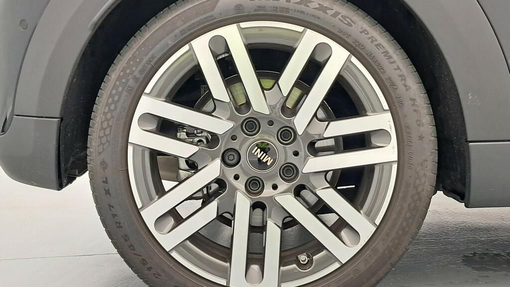 fotoG 15 del MINI MINI Cooper C 115 kW (156 CV) 156cv Gasolina del 2025 en Madrid