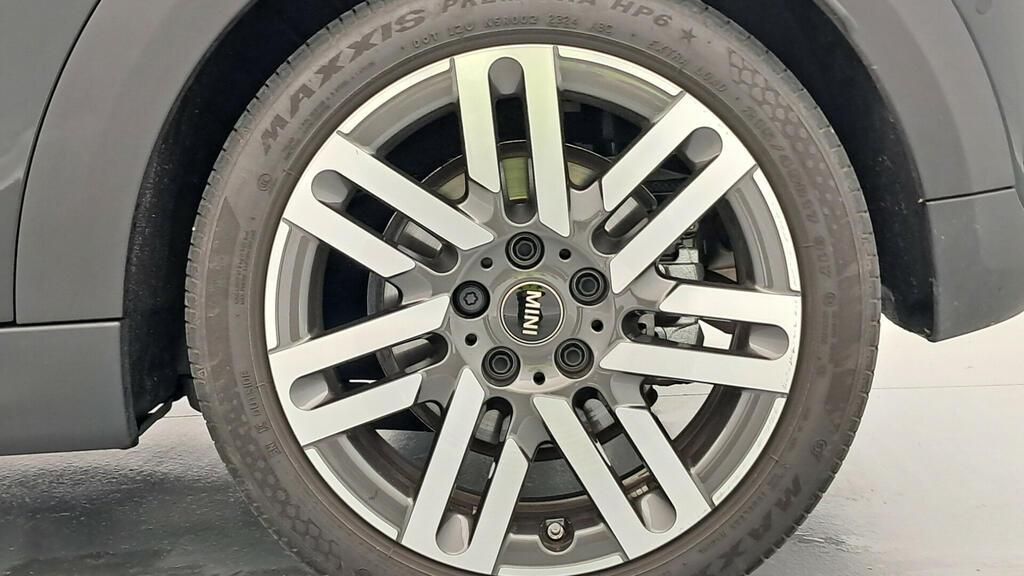 fotoG 13 del MINI MINI Cooper C 115 kW (156 CV) 156cv Gasolina del 2025 en Madrid