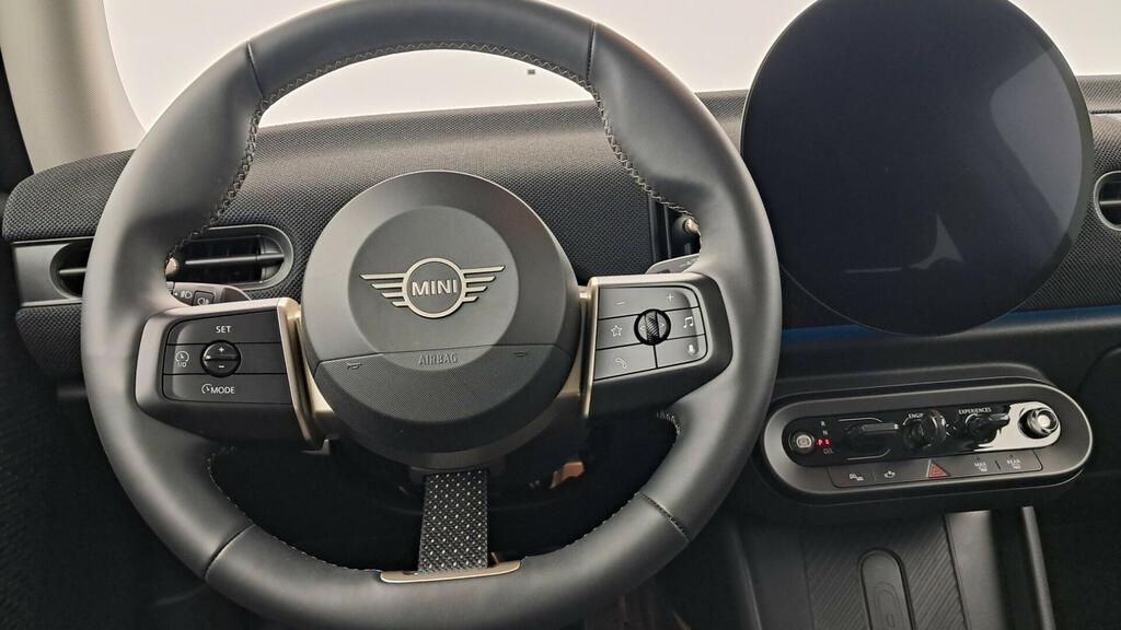 fotoG 7 del MINI MINI Cooper C 115 kW (156 CV) 156cv Gasolina del 2025 en Madrid