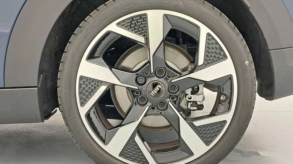 fotoG 15 del MINI MINI Cooper 5 Puertas C 115 kW (156 CV) 156cv Gasolina del 2025 en Madrid