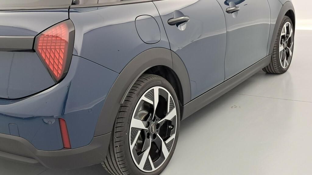 fotoG 17 del MINI MINI Cooper 5 Puertas C 115 kW (156 CV) 156cv Gasolina del 2025 en Madrid