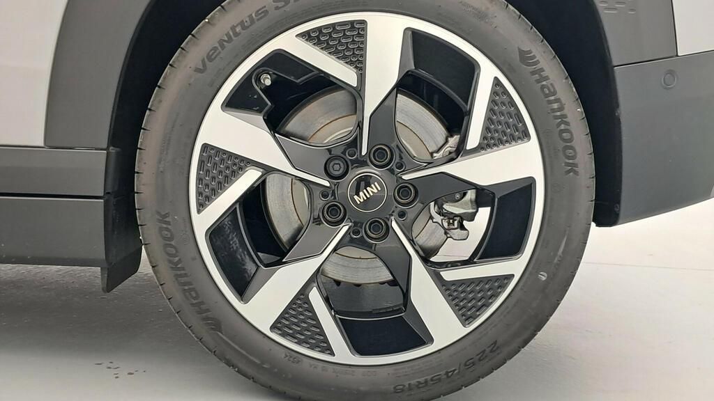 fotoG 14 del Mini MINI Aceman SE 218cv Eléctrico del 2025 en Madrid