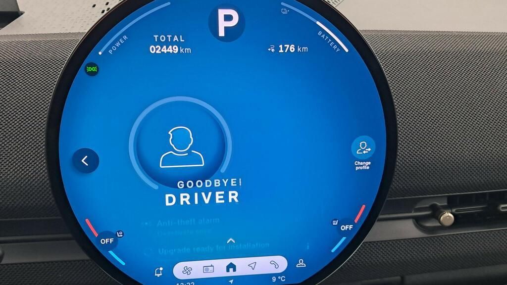 fotoG 11 del Mini MINI Aceman SE 218cv Eléctrico del 2025 en Madrid