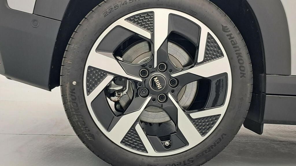 fotoG 13 del Mini MINI Aceman SE 218cv Eléctrico del 2025 en Madrid