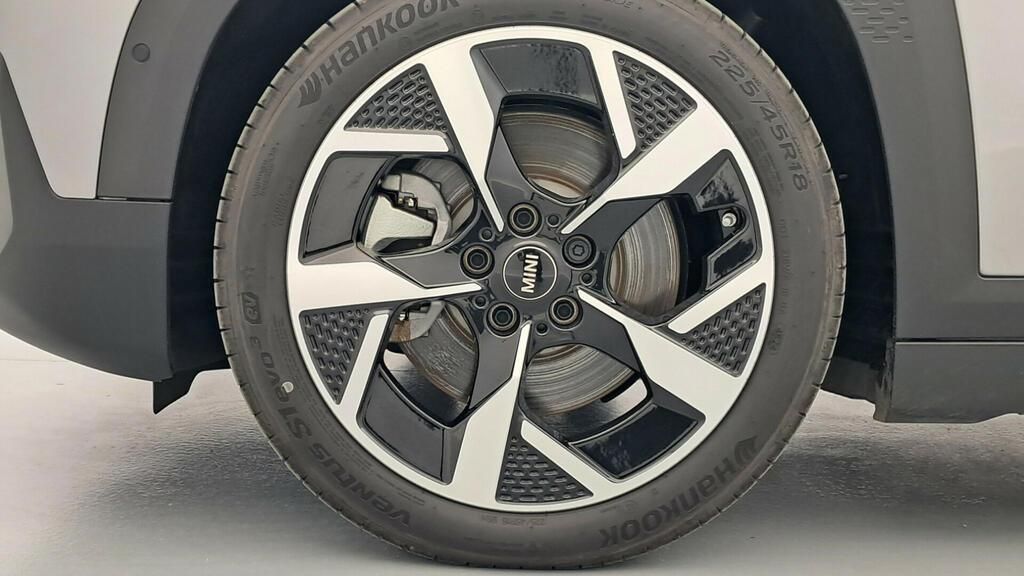 fotoG 15 del Mini MINI Aceman SE 218cv Eléctrico del 2025 en Madrid