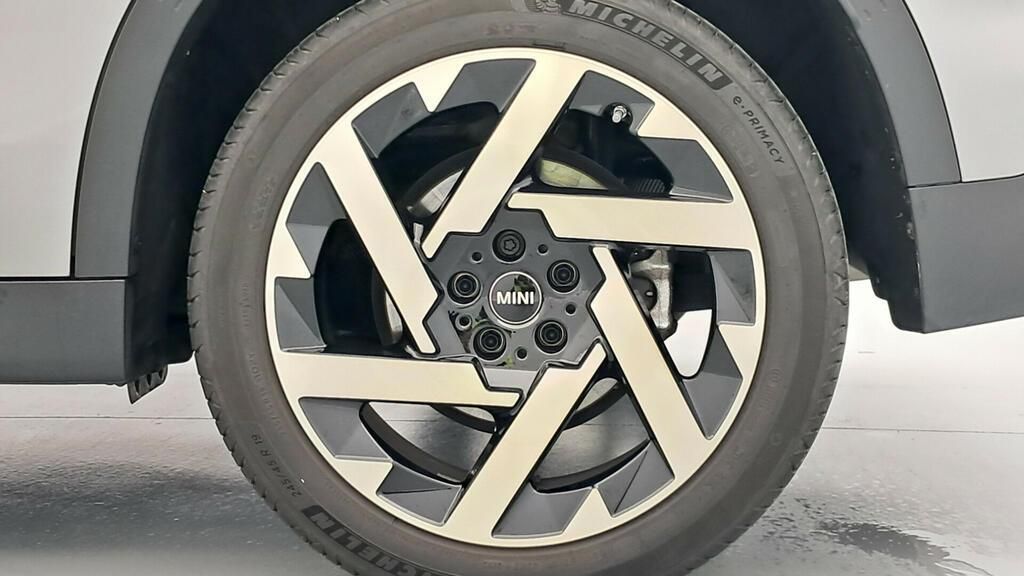 fotoG 13 del MINI MINI Countryman D 120 kW (163 CV) 163cv Diésel del 2025 en Madrid
