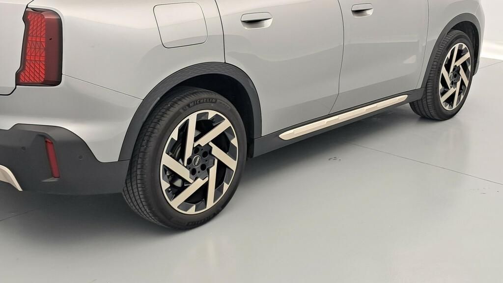 fotoG 17 del MINI MINI Countryman D 120 kW (163 CV) 163cv Diésel del 2025 en Madrid