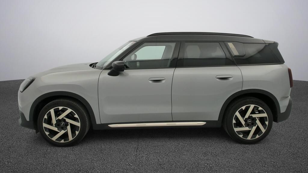 fotoG 3 del MINI MINI Countryman D 120 kW (163 CV) 163cv Diésel del 2025 en Madrid