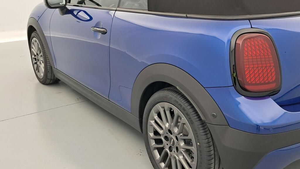 fotoG 18 del MINI MINI Cooper Cabrio C 120 kW (163 CV) 163cv Gasolina del 2025 en Madrid