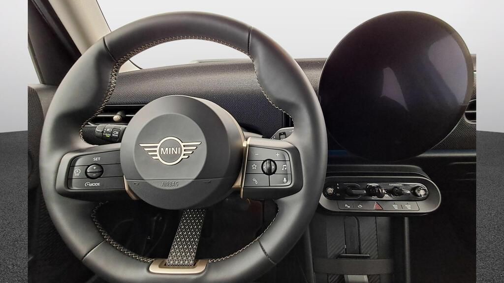 fotoG 7 del MINI MINI Cooper 5 Puertas S 150 kW (204 CV) 204cv Gasolina del 2025 en Madrid