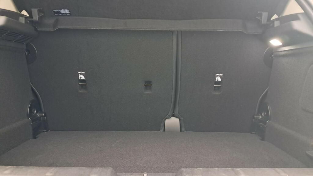 fotoG 10 del MINI MINI Cooper 5 Puertas S 150 kW (204 CV) 204cv Gasolina del 2025 en Madrid