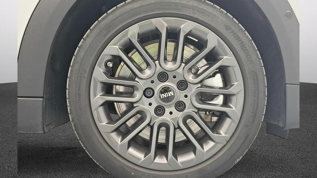 fotoG 13 del MINI MINI Cooper 5 Puertas S 150 kW (204 CV) 204cv Gasolina del 2025 en Madrid