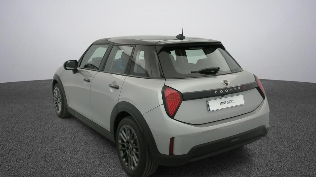 fotoG 4 del MINI MINI Cooper 5 Puertas S 150 kW (204 CV) 204cv Gasolina del 2025 en Madrid