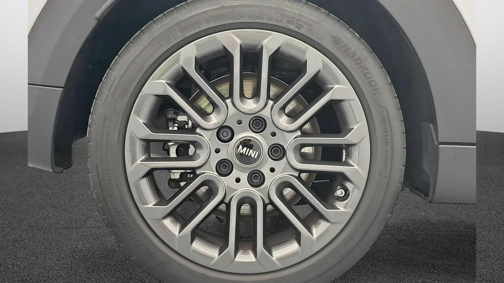 fotoG 12 del MINI MINI Cooper 5 Puertas S 150 kW (204 CV) 204cv Gasolina del 2025 en Madrid