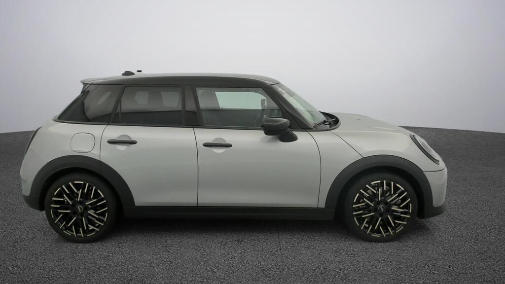 fotoG 3 del MINI MINI Cooper 5 Puertas S 150 kW (204 CV) 204cv Gasolina del 2025 en Madrid