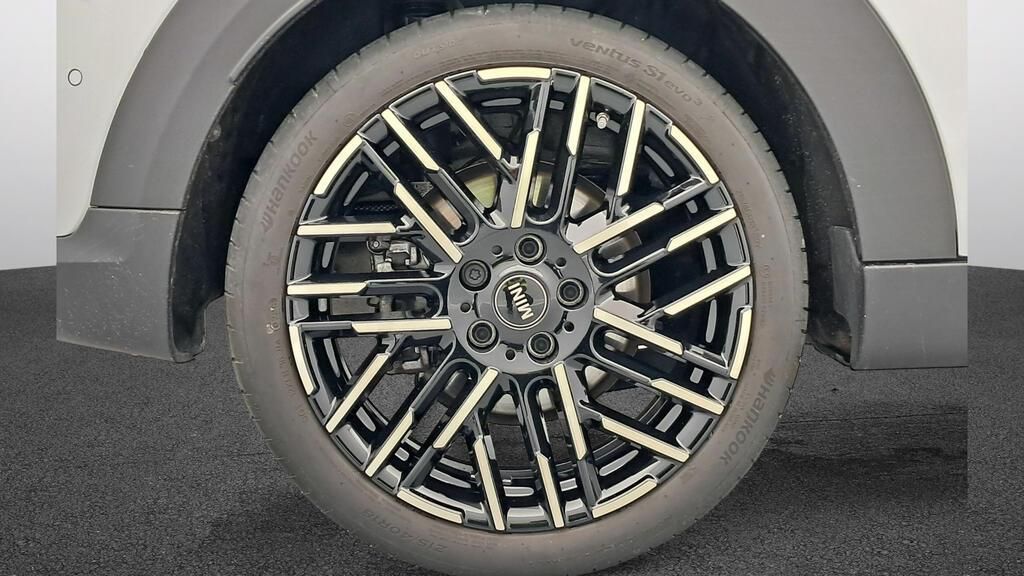 fotoG 14 del MINI MINI Cooper 5 Puertas S 150 kW (204 CV) 204cv Gasolina del 2025 en Madrid