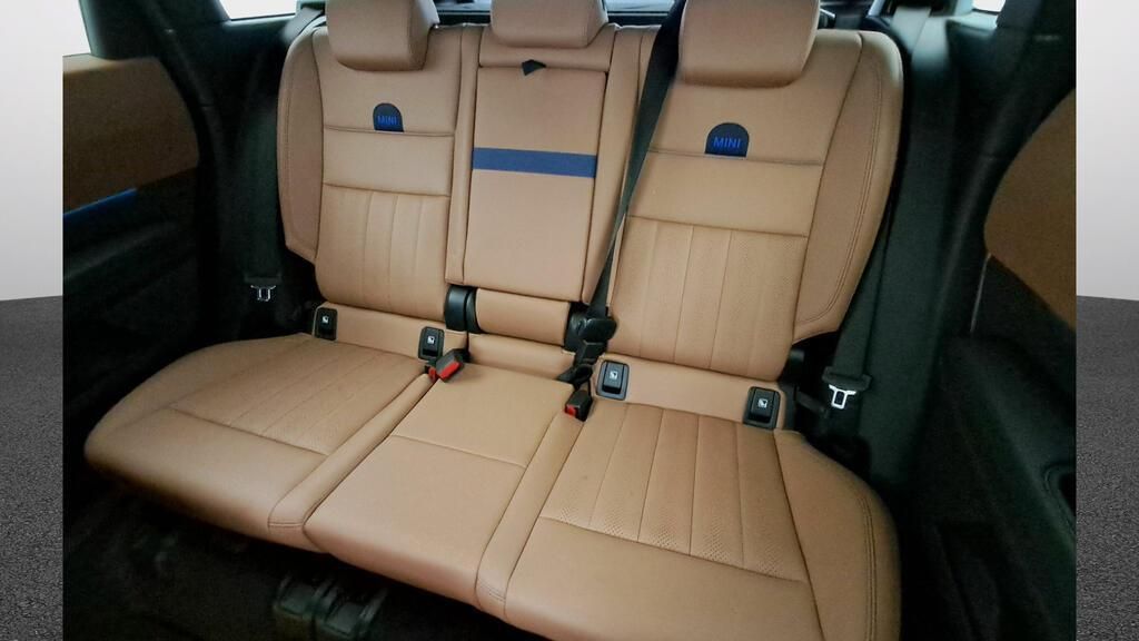 fotoG 9 del MINI MINI Countryman C 125 kW (170 CV) 170cv Gasolina del 2025 en Madrid