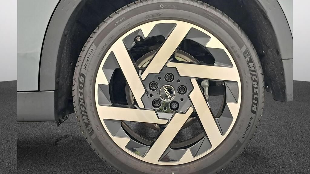 fotoG 13 del MINI MINI Countryman C 125 kW (170 CV) 170cv Gasolina del 2025 en Madrid