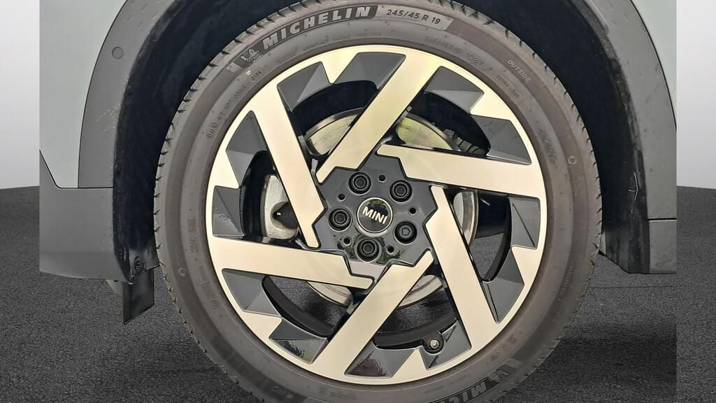 fotoG 14 del MINI MINI Countryman C 125 kW (170 CV) 170cv Gasolina del 2025 en Madrid