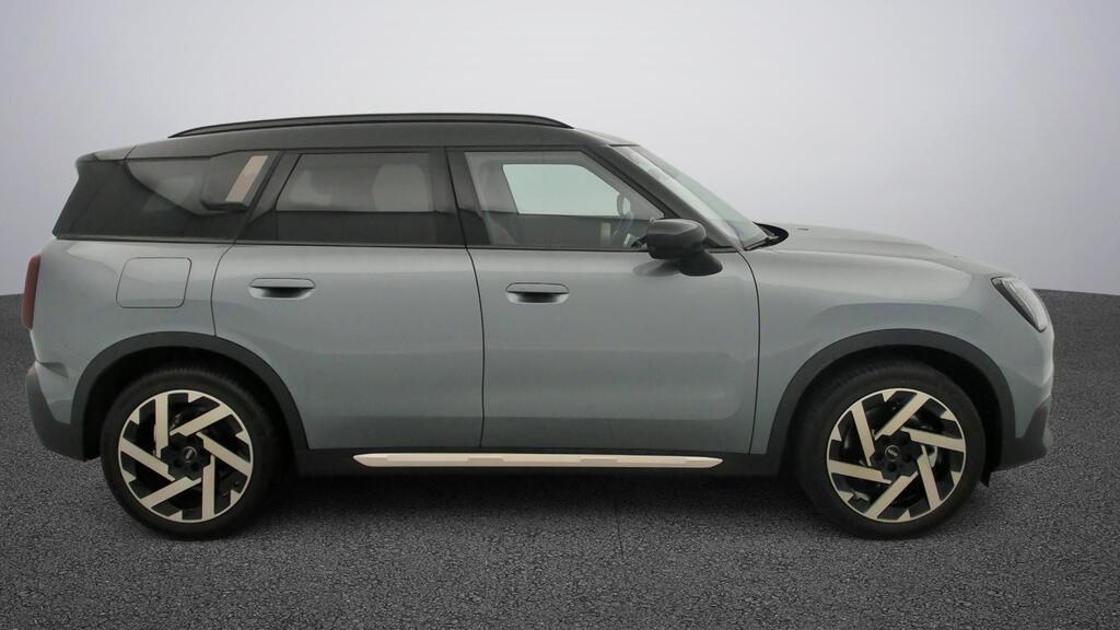 Fotos de MINI Countryman C 125 kW (170 CV)