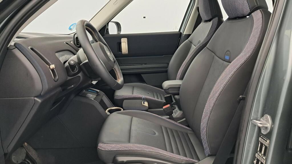 fotoG 8 del MINI MINI Countryman D 120 kW (163 CV) 163cv Diésel del 2025 en Madrid