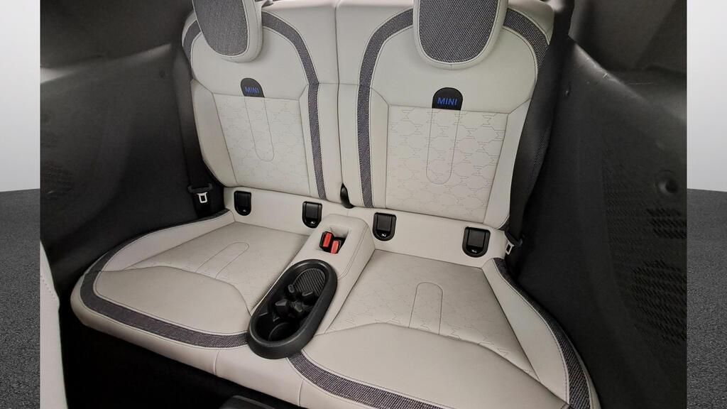 fotoG 9 del MINI MINI Cooper Cabrio S 150 kW (204 CV) 204cv Gasolina del 2025 en Madrid
