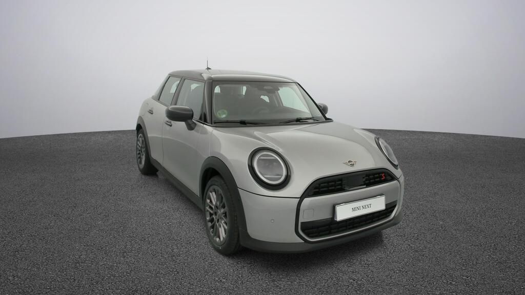 fotoG 16 del MINI MINI Cooper 5 Puertas S 150 kW (204 CV) 204cv Gasolina del 2025 en Madrid