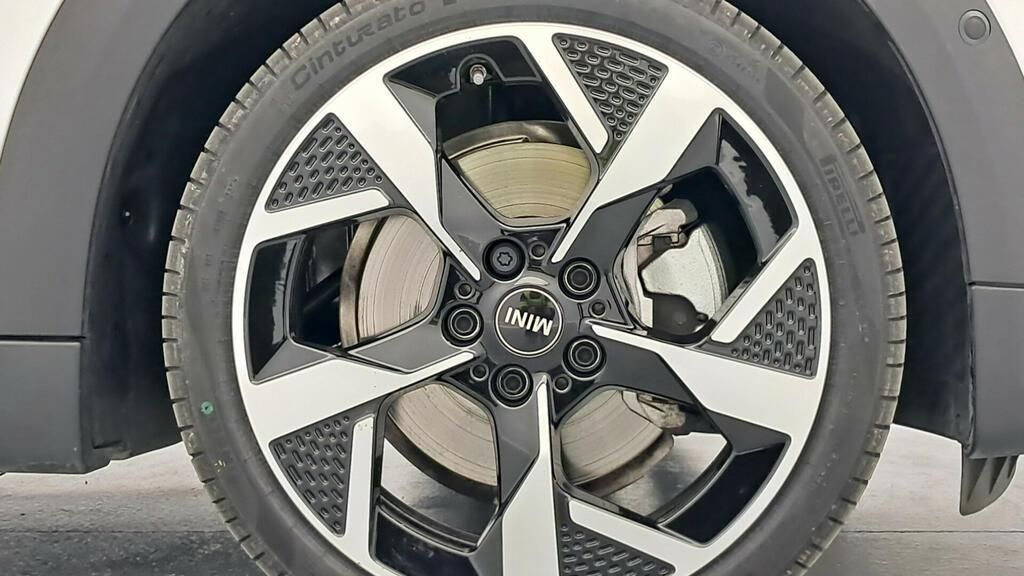 fotoG 12 del MINI MINI Cooper Cabrio C 120 kW (163 CV) 163cv Gasolina del 2025 en Madrid