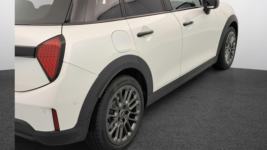 fotoG 18 del MINI MINI Cooper 5 Puertas S 150 kW (204 CV) 204cv Gasolina del 2025 en Madrid