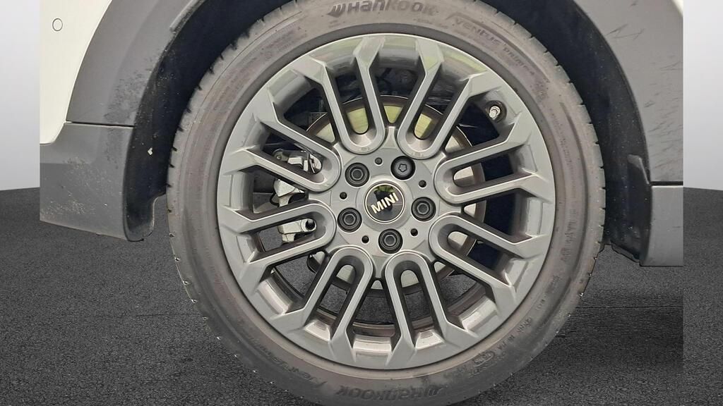 fotoG 13 del MINI MINI Cooper 5 Puertas S 150 kW (204 CV) 204cv Gasolina del 2025 en Madrid