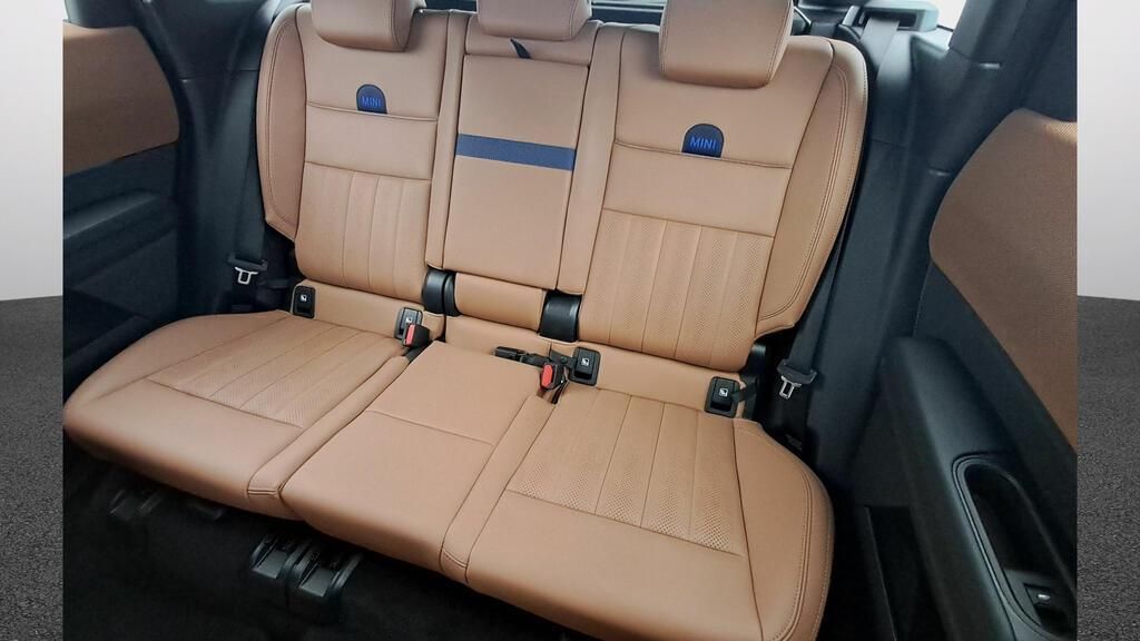 fotoG 9 del Mini MINI Countryman Countryman D 163cv Diésel del 2025 en Madrid