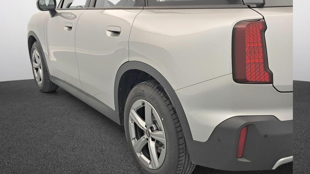 fotoG 18 del MINI MINI Countryman D 120 kW (163 CV) 163cv Diésel del 2025 en Madrid