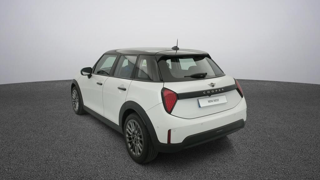 fotoG 5 del Mini MINI Cooper 5 Puertas MINI Cooper C 5 puertas 156cv Gasolina del 2025 en Madrid