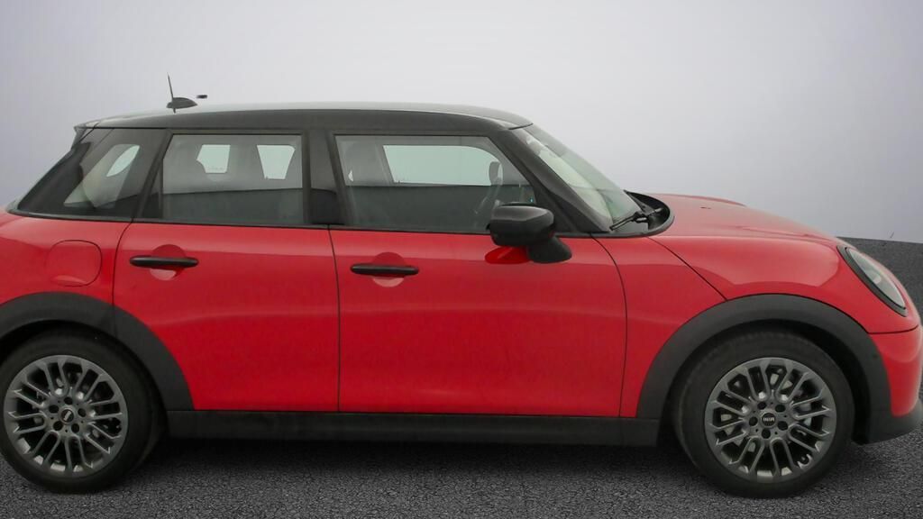 Fotos de MINI Cooper 5 Puertas C 115 kW (156 CV)