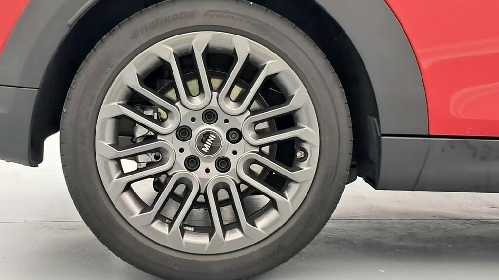 fotoG 15 del MINI MINI Cooper 5 Puertas C 115 kW (156 CV) 156cv Gasolina del 2025 en Madrid