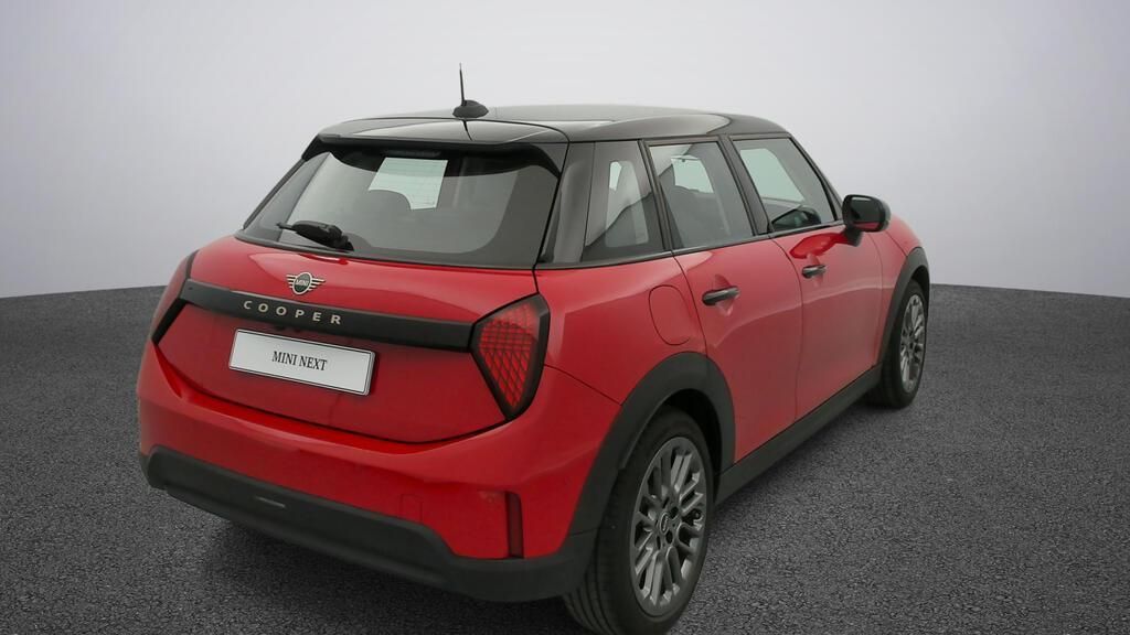 fotoG 4 del MINI MINI Cooper 5 Puertas C 115 kW (156 CV) 156cv Gasolina del 2025 en Madrid