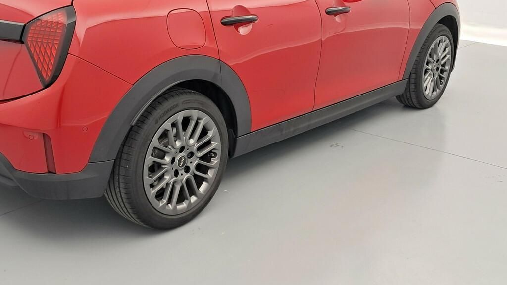 fotoG 17 del MINI MINI Cooper 5 Puertas C 115 kW (156 CV) 156cv Gasolina del 2025 en Madrid