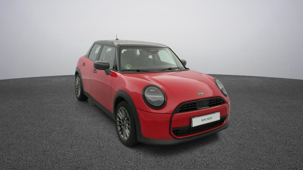 fotoG 16 del MINI MINI Cooper 5 Puertas C 115 kW (156 CV) 156cv Gasolina del 2025 en Madrid