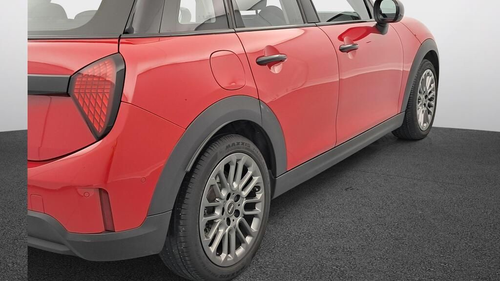 fotoG 18 del MINI MINI Cooper 5 Puertas C 115 kW (156 CV) 156cv Gasolina del 2025 en Madrid