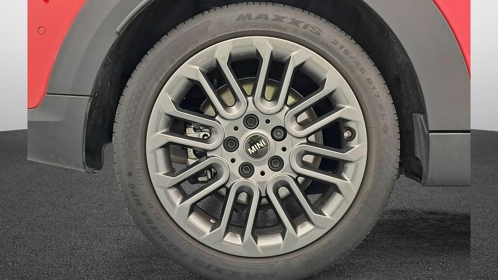 fotoG 15 del MINI MINI Cooper 5 Puertas C 115 kW (156 CV) 156cv Gasolina del 2025 en Madrid