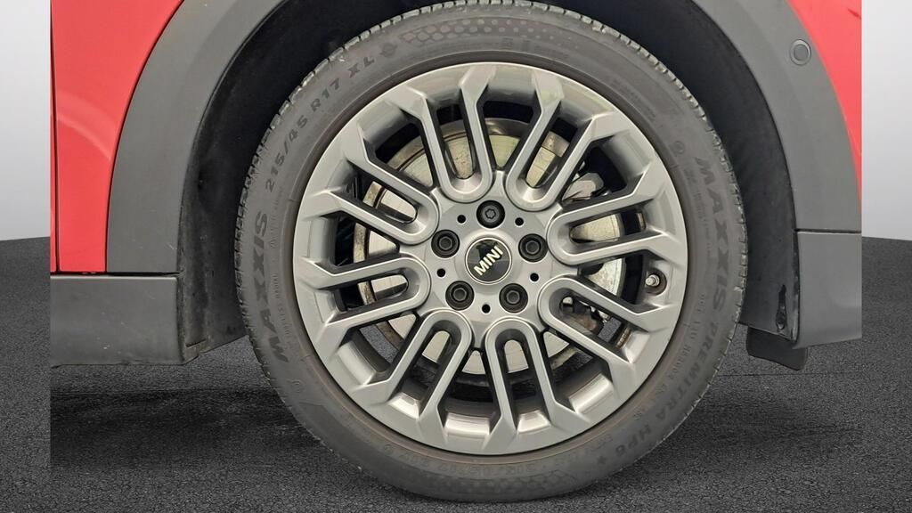 fotoG 13 del MINI MINI Cooper 5 Puertas C 115 kW (156 CV) 156cv Gasolina del 2025 en Madrid