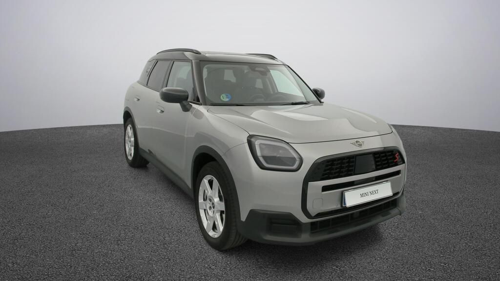 fotoG 16 del MINI MINI Countryman S ALL4 160 kW (218 CV) 218cv Gasolina del 2025 en Madrid