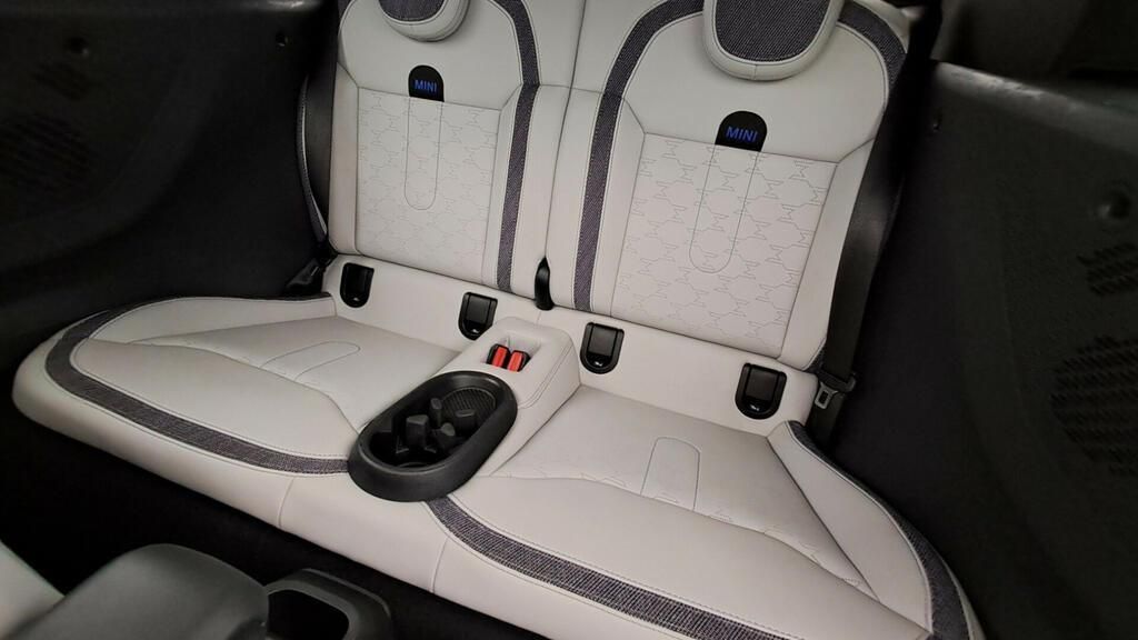 fotoG 9 del MINI MINI Cooper Cabrio S 150 kW (204 CV) 204cv Gasolina del 2025 en Madrid