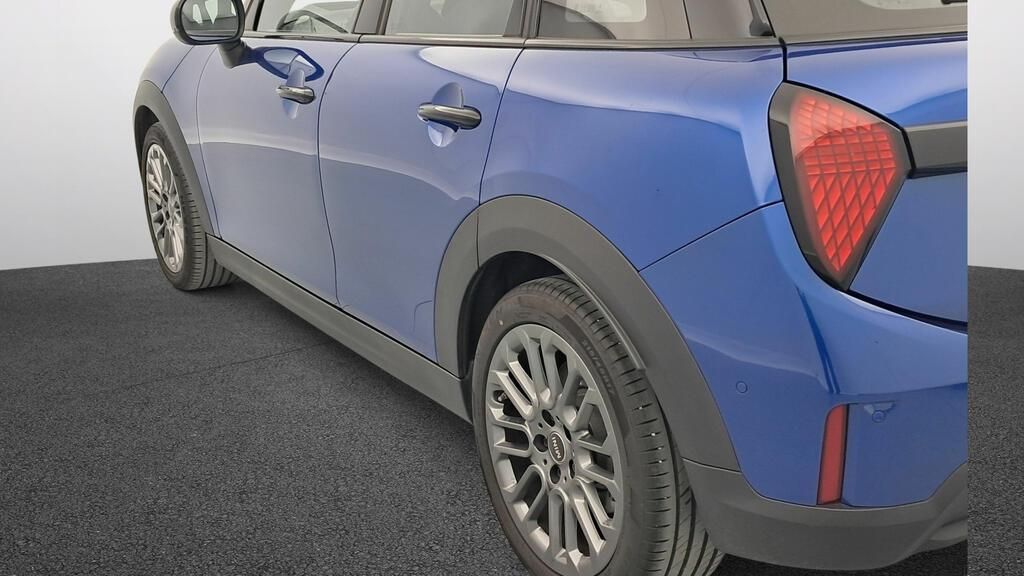 fotoG 17 del MINI MINI Cooper 5 Puertas C 115 kW (156 CV) 156cv Gasolina del 2025 en Madrid