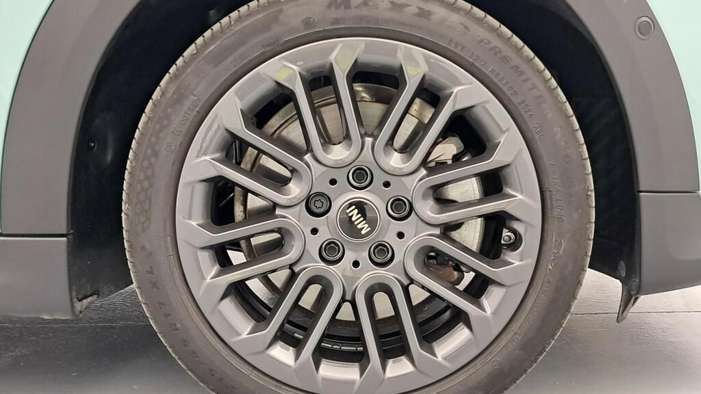 fotoG 15 del MINI MINI Cooper Cabrio C 120 kW (163 CV) 163cv Gasolina del 2025 en Madrid