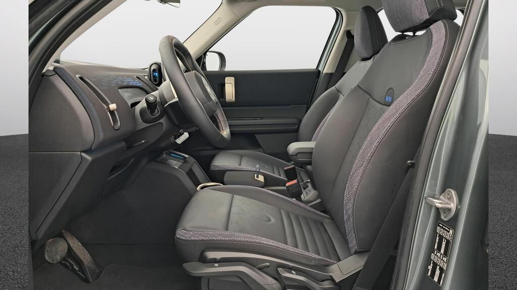 fotoG 8 del MINI MINI Countryman D 120 kW (163 CV) 163cv Diésel del 2025 en Madrid