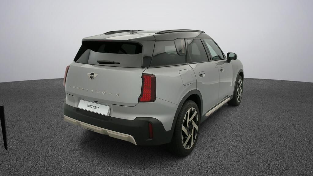 fotoG 5 del MINI MINI Countryman C 125 kW (170 CV) 170cv Gasolina del 2025 en Madrid