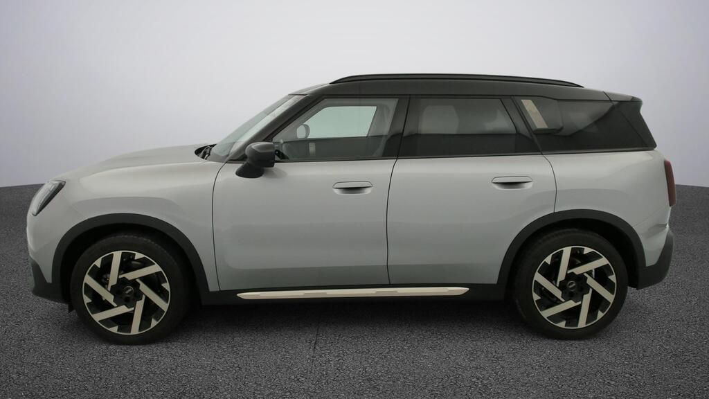 Fotos de MINI Countryman C 125 kW (170 CV)